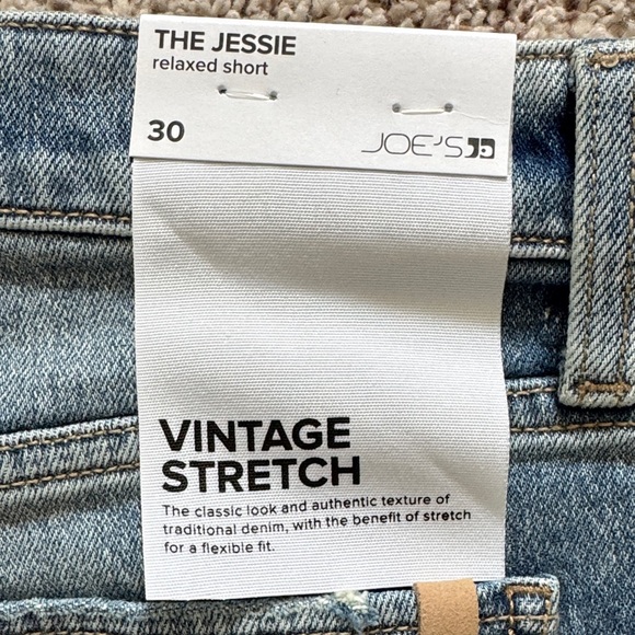 NWT Joe's Jeans Women's Blue Denim Shorts - Picture 3 of 4